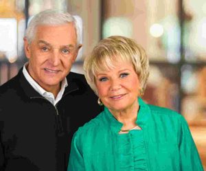 How tall is David Jeremiah